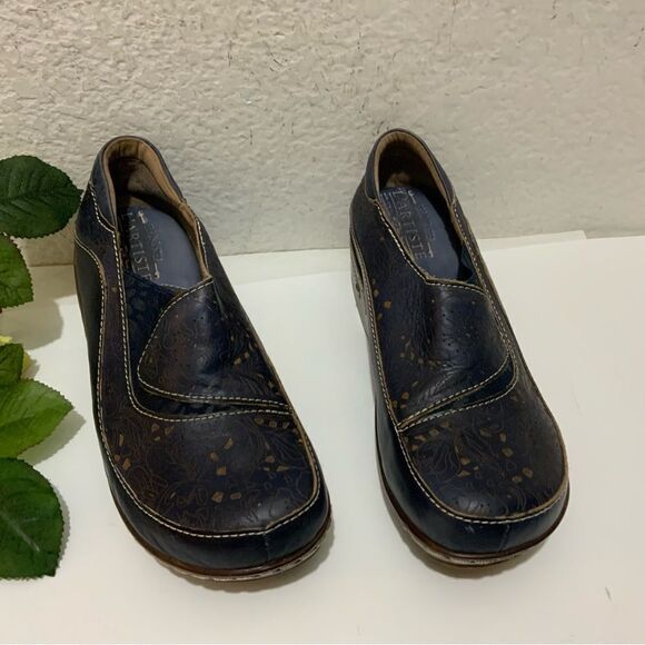 L'Artiste by Spring Step Burbank Leather Slip-On Clogs | Women's Size EU 37 - Picture 2 of 11